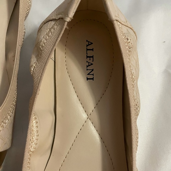 Alfani Blush Ballet Flats - Picture 3 of 3